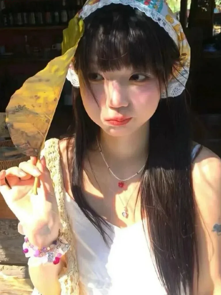去医院做检查，男大夫的手真好看